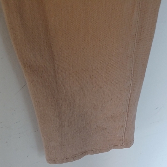 Tan Pants - Picture 4 of 6